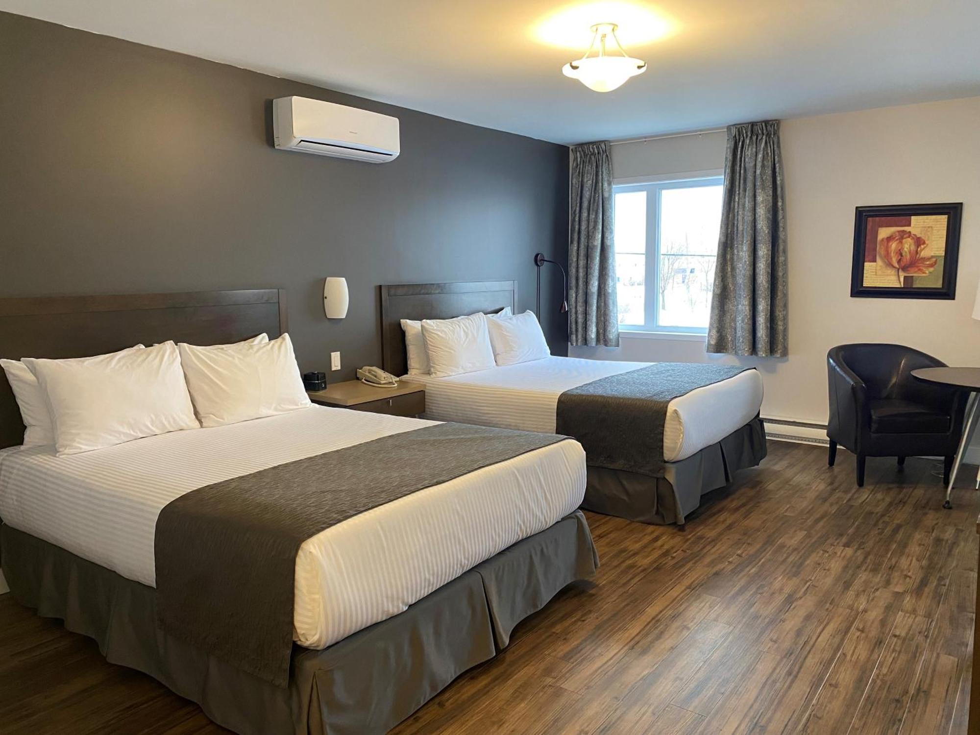 Hotel Centre-Ville Монмани Екстериор снимка
