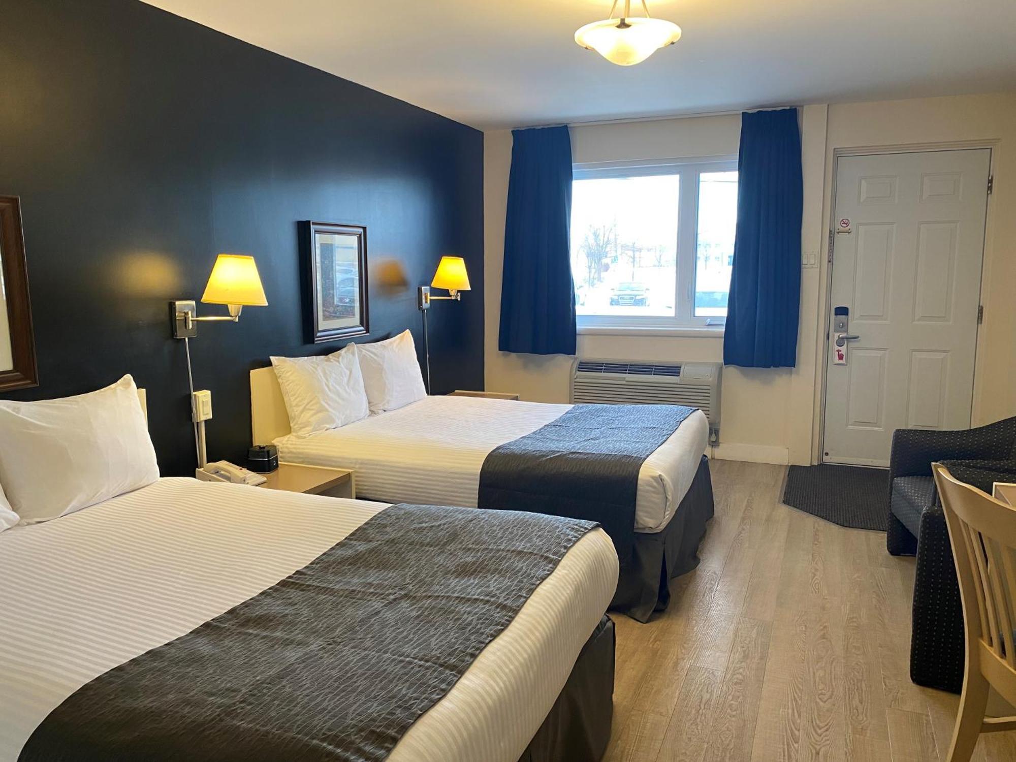 Hotel Centre-Ville Монмани Екстериор снимка
